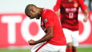 Alan celebra el gol que da al Guangzhou la Supercopa china.