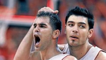 <b>PODER LATINO. </b>Jose Calderón y Delfino: poderío latino en Toronto.