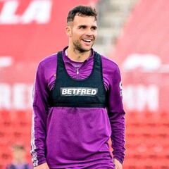 Álvaro: "Le tengo cariño al Almería, pasé el mejor año de mi carrera"