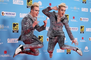 John y Edward Grimes, Jedward, dúo irlandés de música pop.