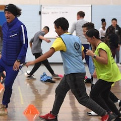 Aficionados y figuras del Chelsea disfrutaron la visita a Boston