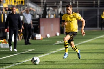 Dortmund's Moroccan defender Achraf Hakimi hits the wing.