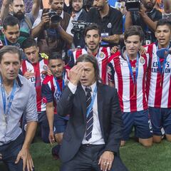 El posible 11 de Chivas para el Apertura 2017 de Liga MX