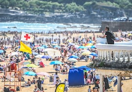 Primera playa de El Sardinero, a 10 de agosto de 2025, en Santander, Cantabria (España).
10 AGOSTO 2025;TURISMO;TURISTAS;VACACIONES;HOTELES;PLAYAS;PACK TURÍSTICO;SANTANDER;CANTABRIA
Nacho Cubero / Europa Press
10/08/2025