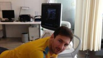 Messi ha colgado esta foto en su Facebook preparándose para tratarse.