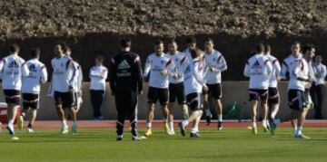 Penúltimo entrenamiento que la plantilla ha realizado hoy, antes de jugar la final del Mundial de Clubes que se disputará el próximo sábado en el Gran Estadio de Marrakech, en la que se enfrentará a San Lorenzo de Almagro.