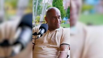 Pedro Sarmiento les dio permiso de salir.