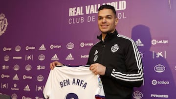 28/01/20 VALLADOLID  PRESENTACION DE BEN ARFA COMO NUEVO JUGADOR DEL REAL VALLADOLID HASTA FINAL DE TEMPORADA