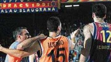 <b>POLÉMICA.</B> Los jugadores del Pamesa le tienen más miedo a los árbitros que a los jugadores del Barça.