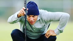 Kelly Slater en Escocia jugando a golf, el 8 de octubre del 2022. 