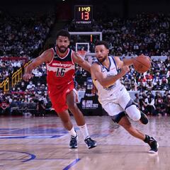 Curry vuelve igual que se fue