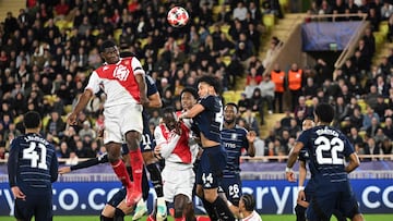 Golpe del Mónaco al Aston Villa