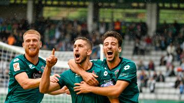 Heber: “Carlos Vicente hacía que las defensas estuviesen más abiertas”