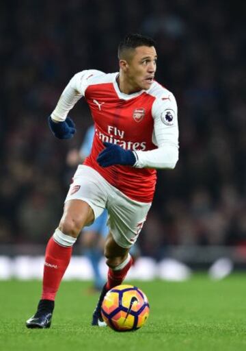 Alexis Sánchez nuevamente fue figura en Arsenal. 