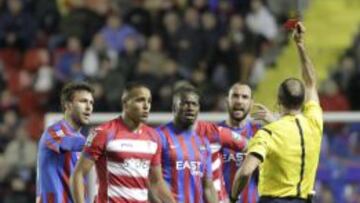 Momento de la expulsión de Ramis y El-Arabi