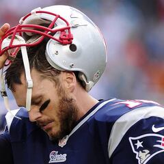 Tom Brady es reportado como lesionado por los Patriots