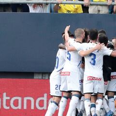 Aprobados y suspensos del Alavés: Primeros goles y puntos a domicilio
