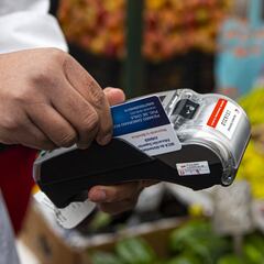 Tarjeta Junaeb: de cuánto es el monto y por qué los estudiantes piden su aumento