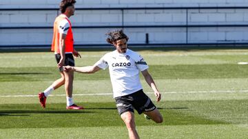 Cavani sigue con su puesta a punto para el Metropolitano