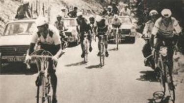 Castelló junto a Simpson.