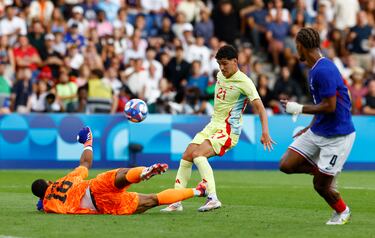 ¡Camello adelanta de nuevo a España! 3-4