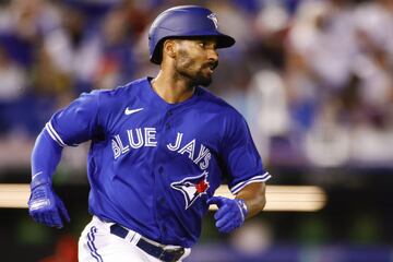 Posición: 2B
Equipo: Blue Jays
Gold Glove de la Liga Americana
Silver Slugger de la Liga Americana
Previo Marvin Miller de la MLBPA
