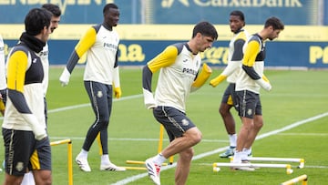 11/12/24 VILLARREAL ENTRENAMIENTO
GERARD MORENO