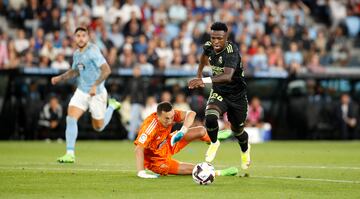 Vinicius puso el 1-3 en el marcador.