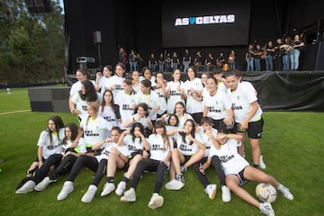 Las jugadoras de As Celtas posaron en A Madroa.