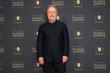 "No hay palabras para describir la enormidad de la devastación que estamos presenciando y experimentando. Nos duele la pérdida de nuestros amigos y vecinos que también han perdido sus hogares y negocios en esta tragedia".