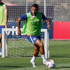 Sin problemas de extracomunitarios por Samuel Lino