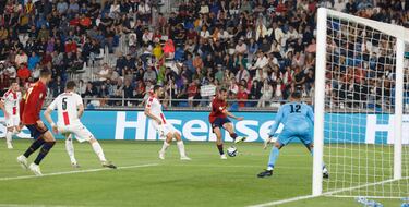 ¡España marca el segundo!