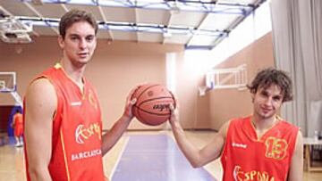<B>DOS ESTRELLAS</b>. Gasol y Raúl López jugarán con España no se verán las caras con las estrellas de Estados Unidos.