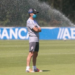 Vázquez: “La televisión no puede estar por encima de la salud”