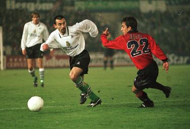 El ilerdense jugó entre 1996 y 1999 en el Racing de Santader.