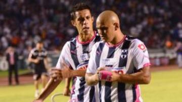 Humberto Suazo estuvo arriba en el marcador con Monterrey, pero el equipo regiomontano no pudo mantener la ventaja en Morelia.