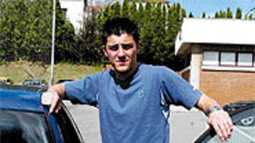 <b>UN PIE FUERA</B>. El pase de Villa al Zaragoza podría cerrarse pronto.