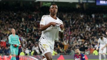 Vinicius: "Todos saben que la camiseta del Real Madrid pesa"