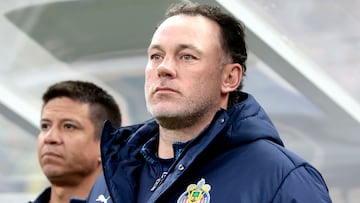 Guadalajara's Argentine head coach Gabriel Milito gestures during the Liga MX Clausura tournament football match between Guadalajara and America at the Akron Stadium in Zapopan, Jalico state, Mexico on February 14, 2026. (Photo by Ulises Ruiz / AFP)