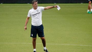 Michel en el enrenamiento previo al partido contra el Girona.