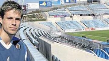 <b>EN RACHA. </b>Manu del Moral está siendo la sensación azulona: ha marcado las tres últimas jornadas y es fijo en el once inicial de Schuster.