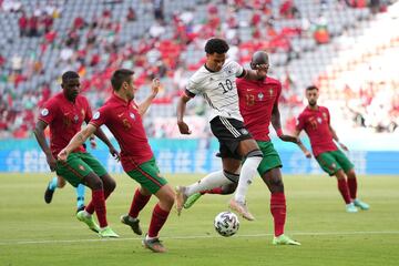 Serge Gnabry, Raphael Guerreiro y Danilo