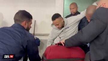 Neymar suffered a horrific injury during Brazil’s World Cup Qualifier against Uruguay and this video shows him limping to greet a fan, with a huge cast.