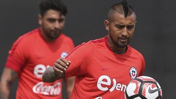 Vidal entrena de forma normal y sería titular ante Argentina