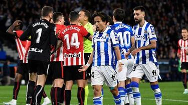 Real Sociedad's Japanese forward Takefusa Kubo (C) reacts during the Spanish League football match between Real Sociedad and Athletic Club Bilbao at the Anoeta stadium in San Sebastian on January 14, 2023. (Photo by ANDER GILLENEA / AFP) (Photo by ANDER GILLENEA/AFP via Getty Images)