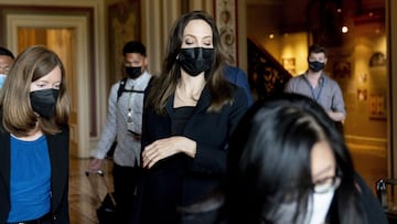 Angelina Jolie, visitó la Casa Blanca para pedir que se aprueben reformas contra el machismo y aprovechó para apoyar a las gimnastas que denunciaron a Larry Nassar.
