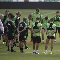 El Betis confirma seis positivos por COVID-19 en su plantilla