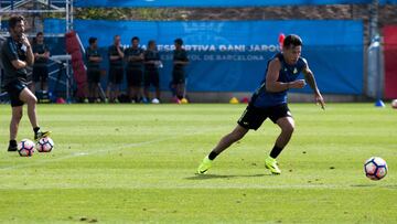 Hernán Pérez entrena con el Espanyol.
