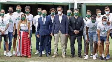 Día grande en Elche