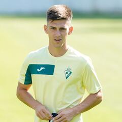 La maldición en los laterales